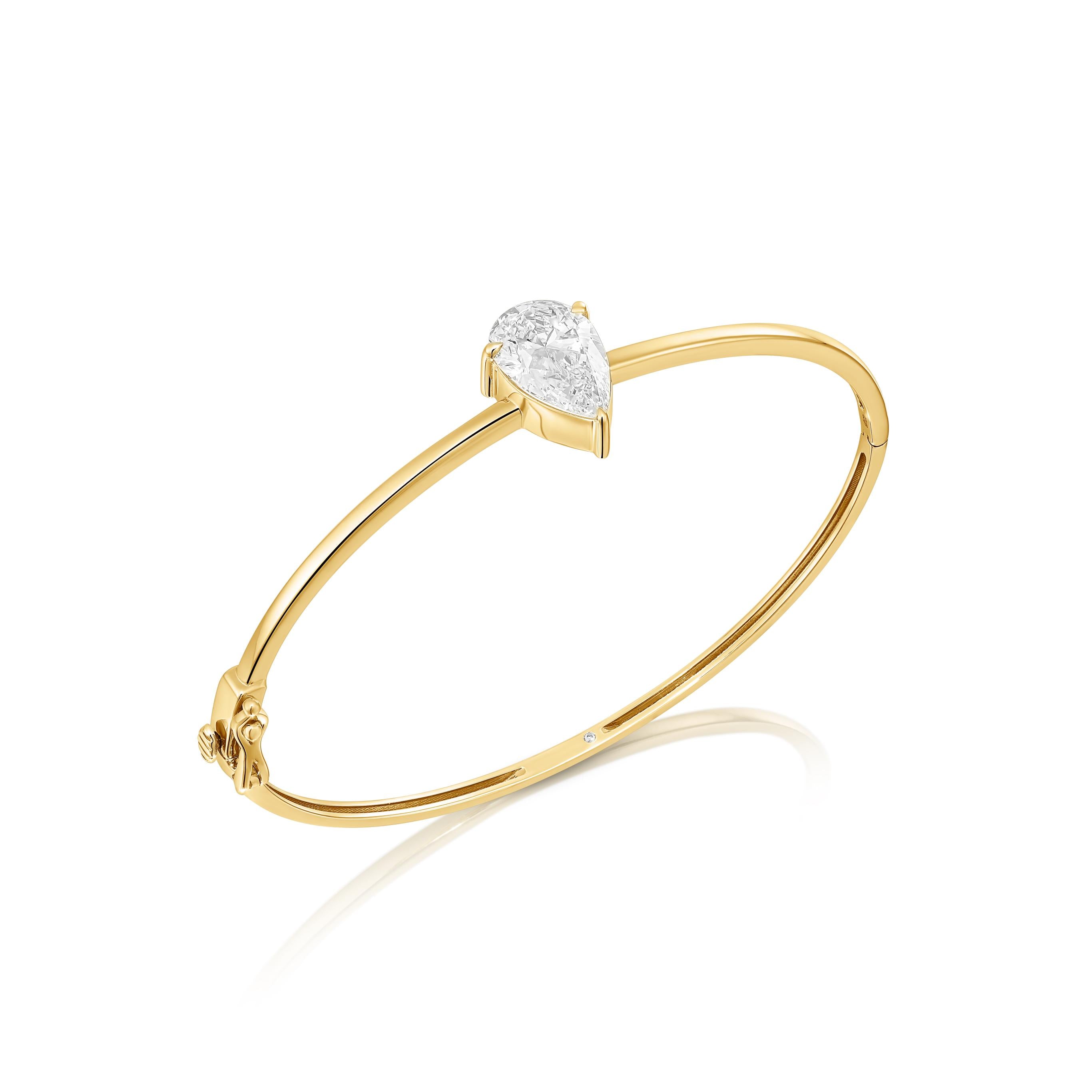 צמיד קשיח בעיצוב אלגנטי | יהלומי מעבדה CVD | גודל 3.068 קראט | זהב לבן 14 קראט | דגם ציפי