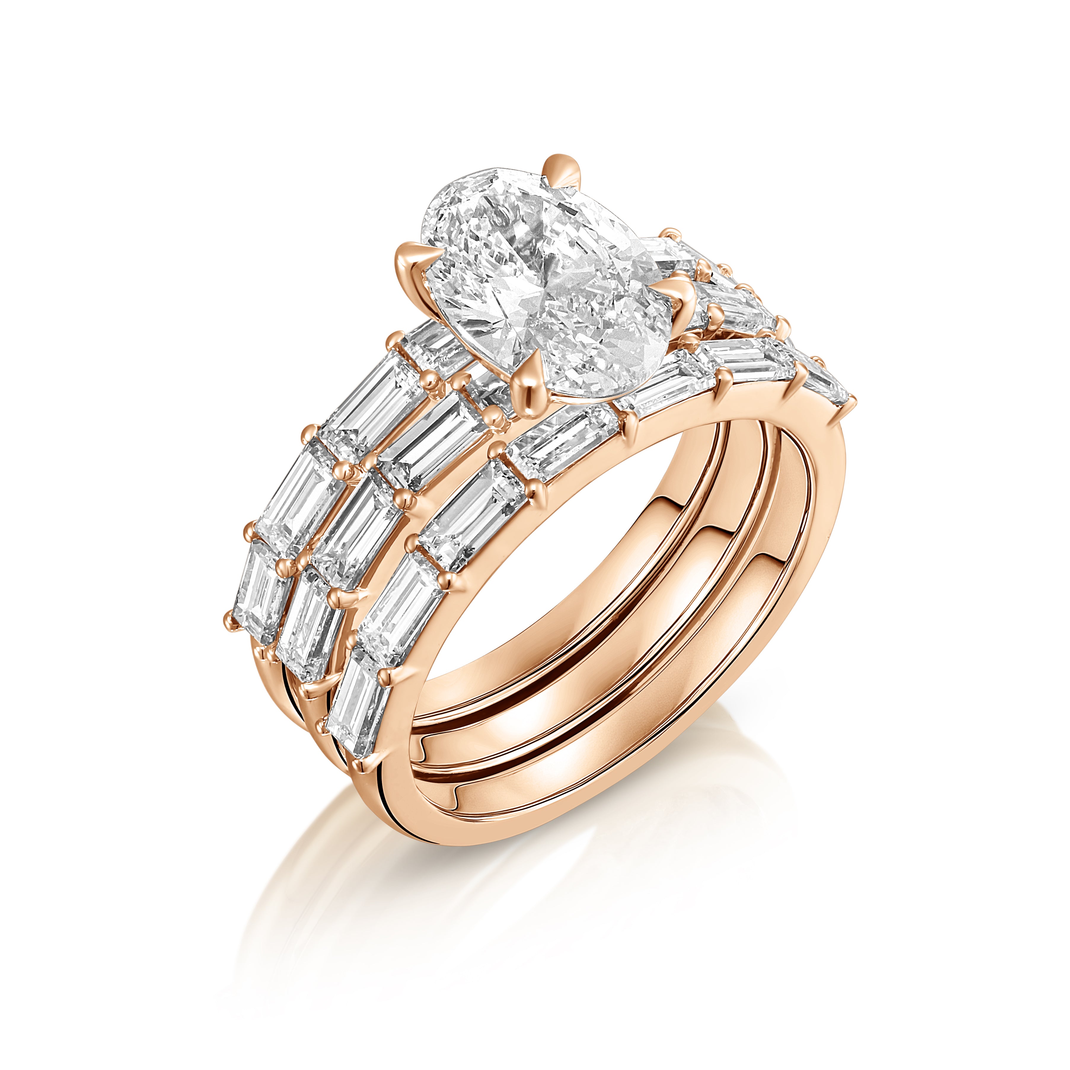 טבעת יוקרתית בעיצוב תלת־שכבתי עם יהלום מרכזי | יהלומי מעבדה CVD | גודל כולל 4.414 קראט | זהב לבן 14 קראט | דגם אלה